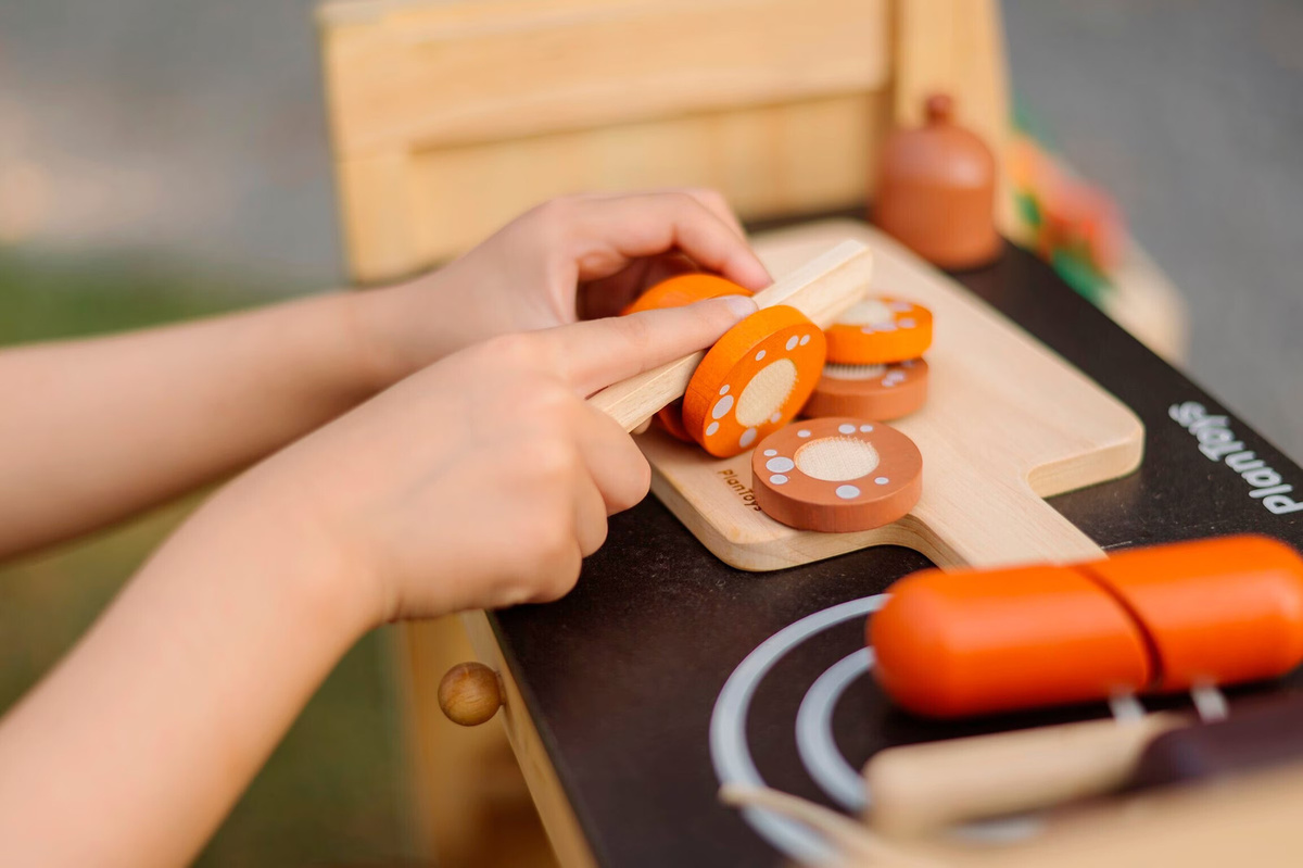 Plantoys Schneide- und Servier-Wurstset ab 3 Jahren - Bild 3