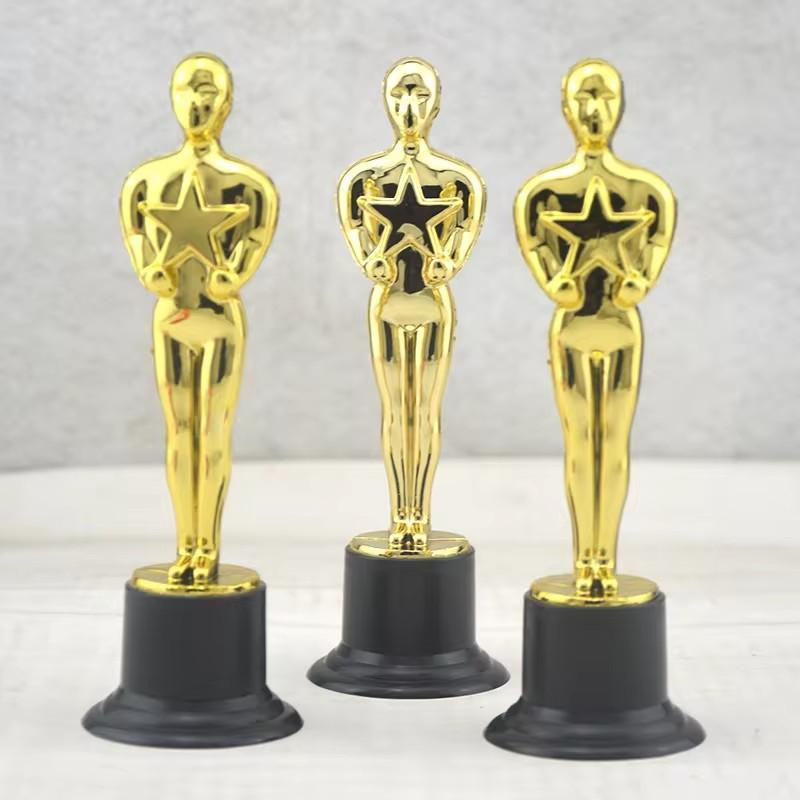 Yiran bag 6-teiliges Set Statuette Spielzeug Goldene Trophäen - Bild 2