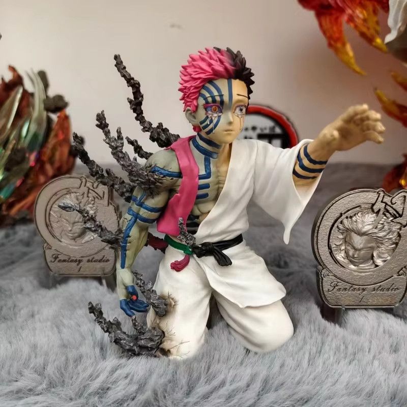 Bandai Anime Figur Akaza Hakuji aus Dämon Slayer als PVC Desktop Ornament, Höhe: 17 cm, Multicolor - Bild 1