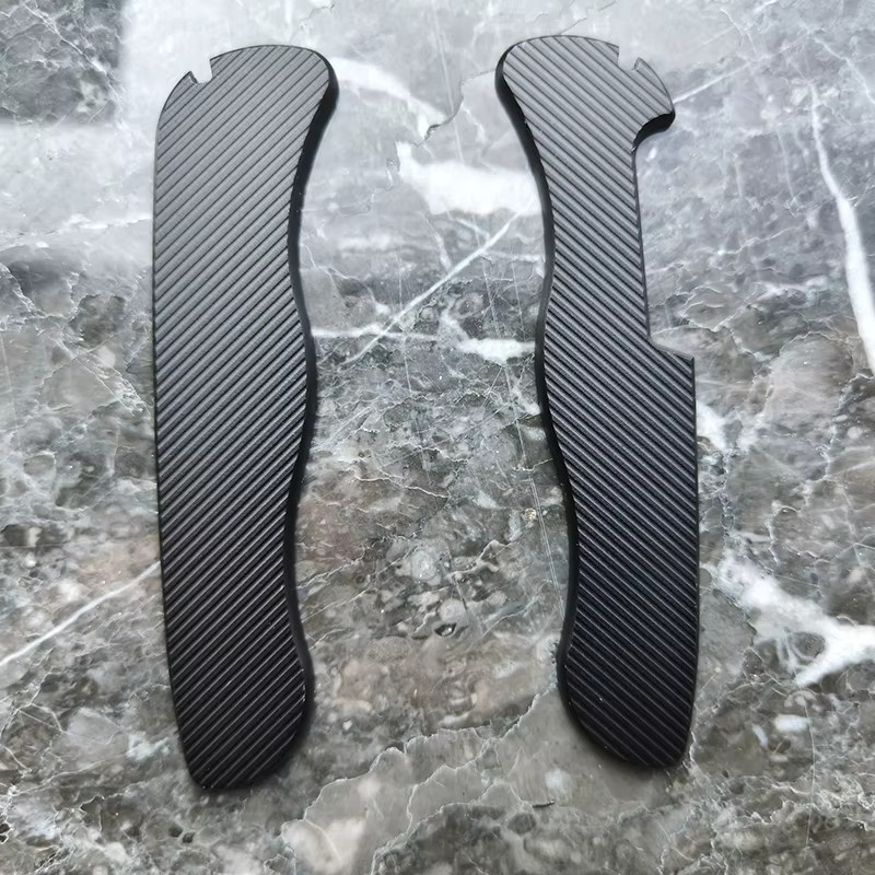 Victorinox Aluminium Messergriff mit Twill- und Flachmuster für das Swiss Army Rescue Tool Centurion 111 mm - Bild 2