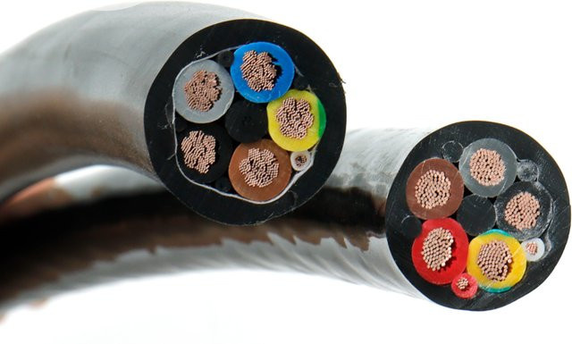 H07bz5 F5G6 EVC Einphasiges Mehrleiter-Ladekabel für Elektrofahrzeuge in Schwarz - Bild 1