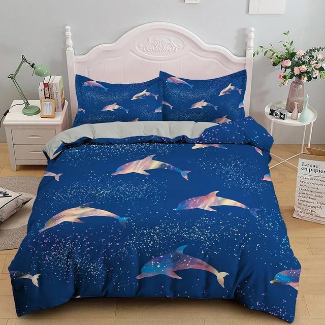 Bettwäsche-Set mit 3D-Delfin-Motiv in Blau von Your Warm Home, bestehend aus Bettbezug und Kissenbezügen aus Polyester, B/H: 173 x 218 cm, Kissenbezüge: 50 x 70 cm - Bild 1