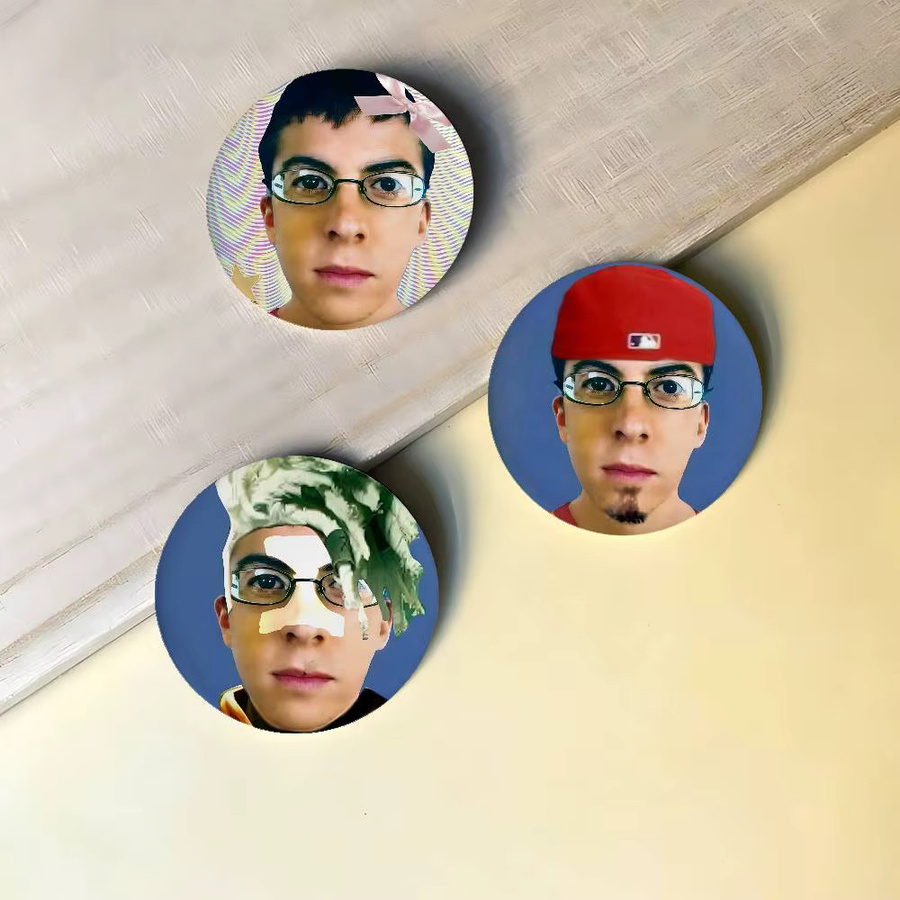 Anstecknadel, Weißblech, rund, M-mclovin-Abzeichen - Bild 2