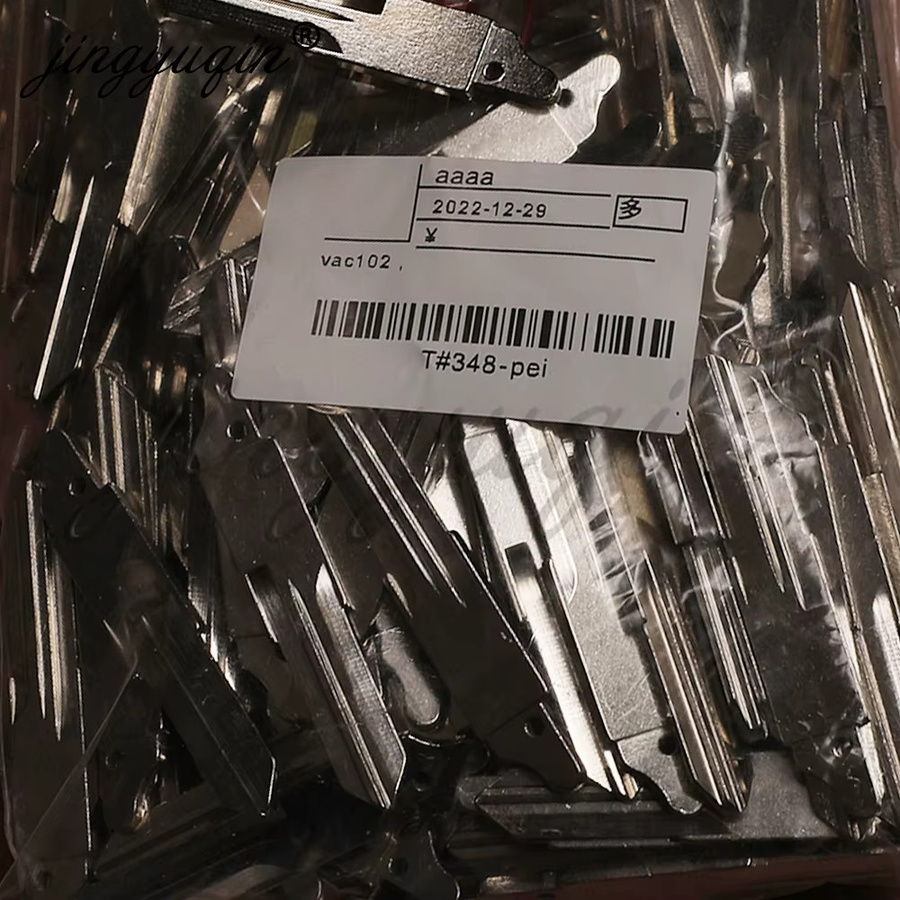 VAC102 Klappbarer Ersatz-Autoschlüssel Rohling für Renault Megan Dacia Clio Lada in Silber - Bild 2