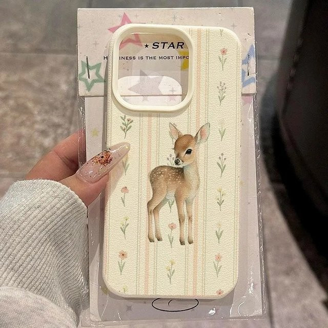 Handyhülle mit Hirsch- und Blumen-Streifenmuster für iPhone 11 bis iPhone 17 Pro Max von LTAO - Bild 1