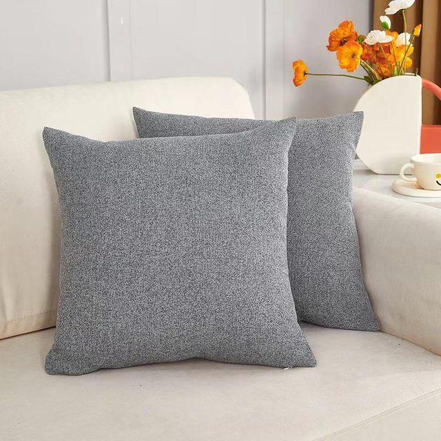 Flauschiger Kissenbezug im nordischen Stil von JMG Clothing, Grau, B/H: 40 x 40 cm - Bild 1