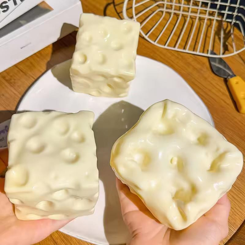 Linyi toy Käse Würfel Stress Ball Quetschig - Bild 3