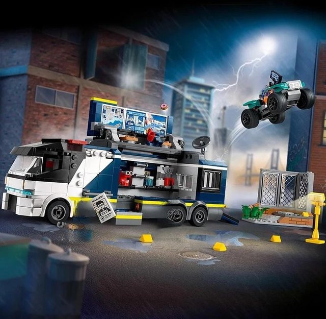 Linyi toy Stadtgebiet Gebäude, Bausteine, Fahrzeuge, ab 6 Jahren - Bild 1