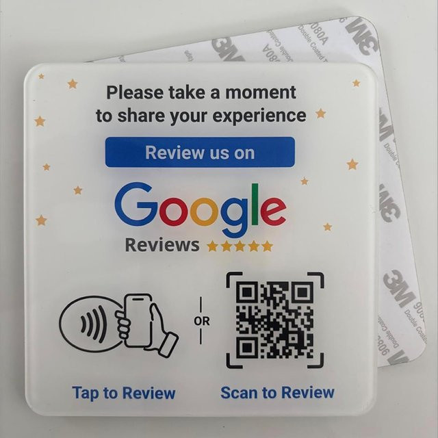 Google Review QR-Code-Schild mit NFC-Funktion aus Acryl in Weiß für professionelle Kundenrückmeldungen - Bild 1