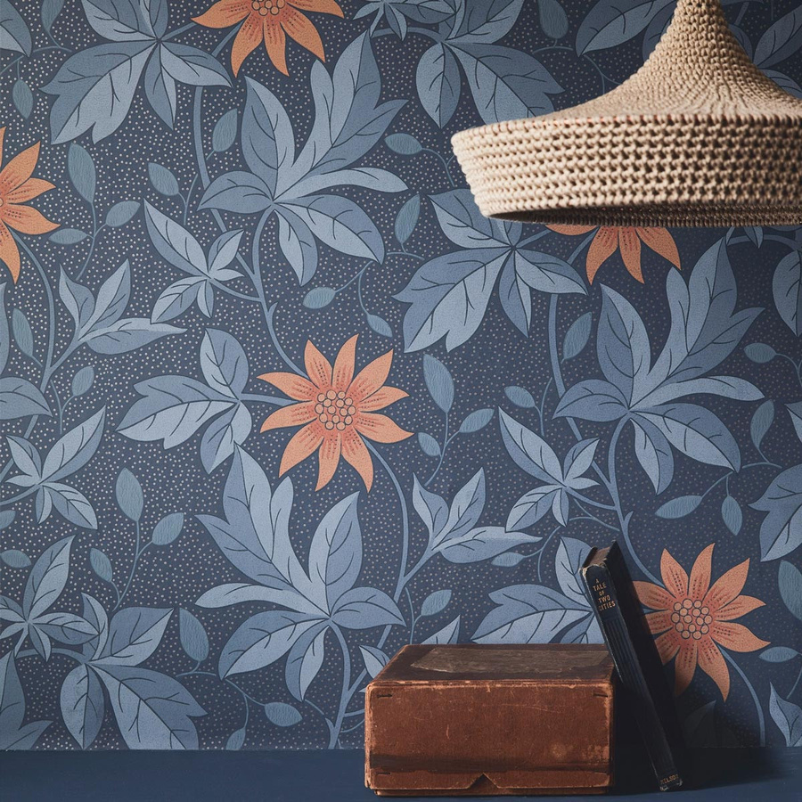 Little Greene Tapete Monroe Night Flower in Blau mit botanischem Vintage-Floral-Design - Bild 1