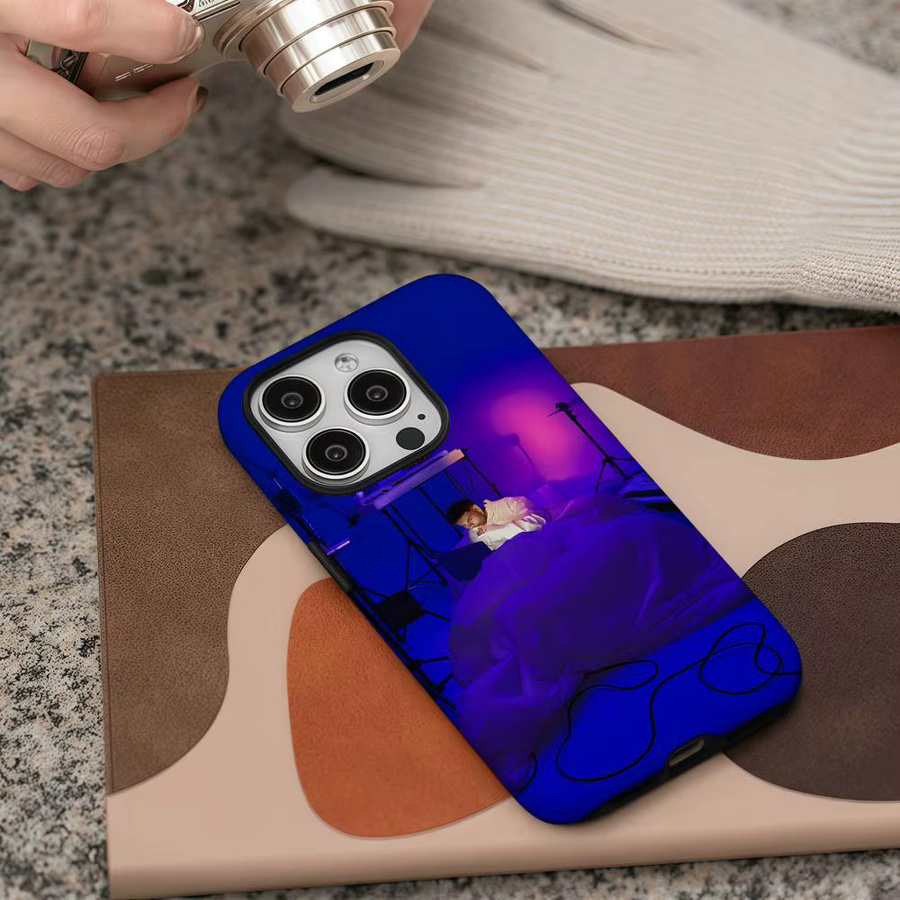 A-Abraham Mateo Insomnio 22 Handyhülle für iPhone 17 16 15 14 13 12 Pro Max Plus in Weiß und Blau mit glänzender HD-Doppelschicht-Flüssighartschale - Bild 3