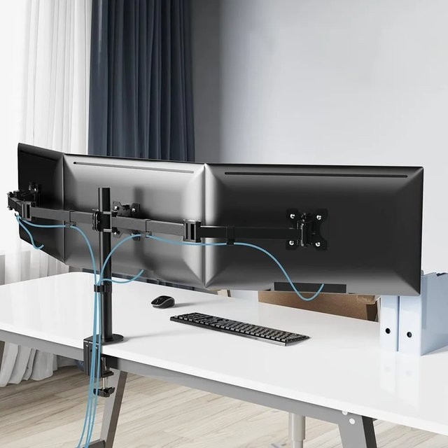 BEISHI Dreifacher Monitorarm für 13-27 Zoll in Schwarz, belastbar bis 10 kg pro Arm, drehbarer Schreibtischhalterung für 3 Monitore - Bild 1