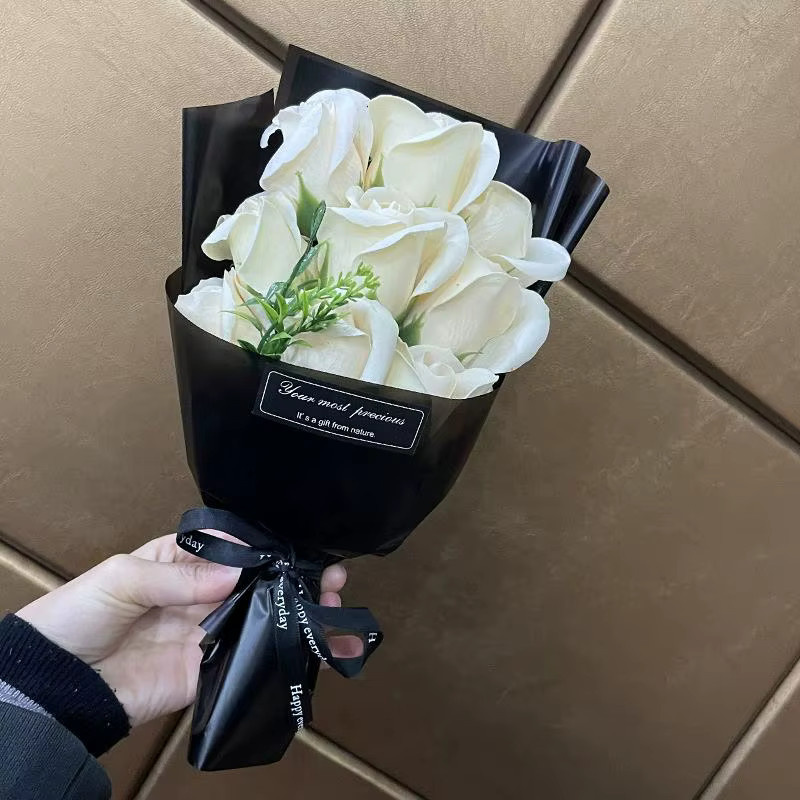 Künstlicher Rosenstrauß WHPHous in Pink mit 9 Seifenblumen-Rosen für deine Tischdekoration bei Hochzeiten, Geburtstagen oder zum Valentinstag - Bild 2