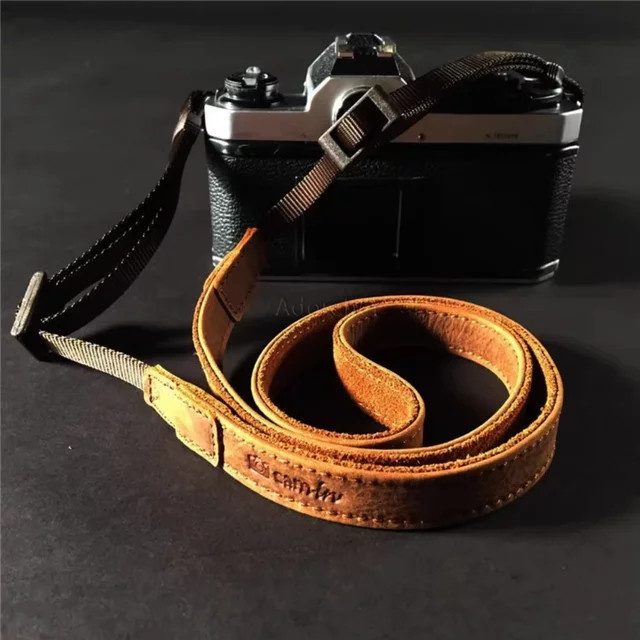 Adoreher Kamera-Halsgurt aus echtem Rindsleder in Braun für SLR und DSLR als Cross-Body-Schultergurt mit verstellbarem Lanyard - Bild 1