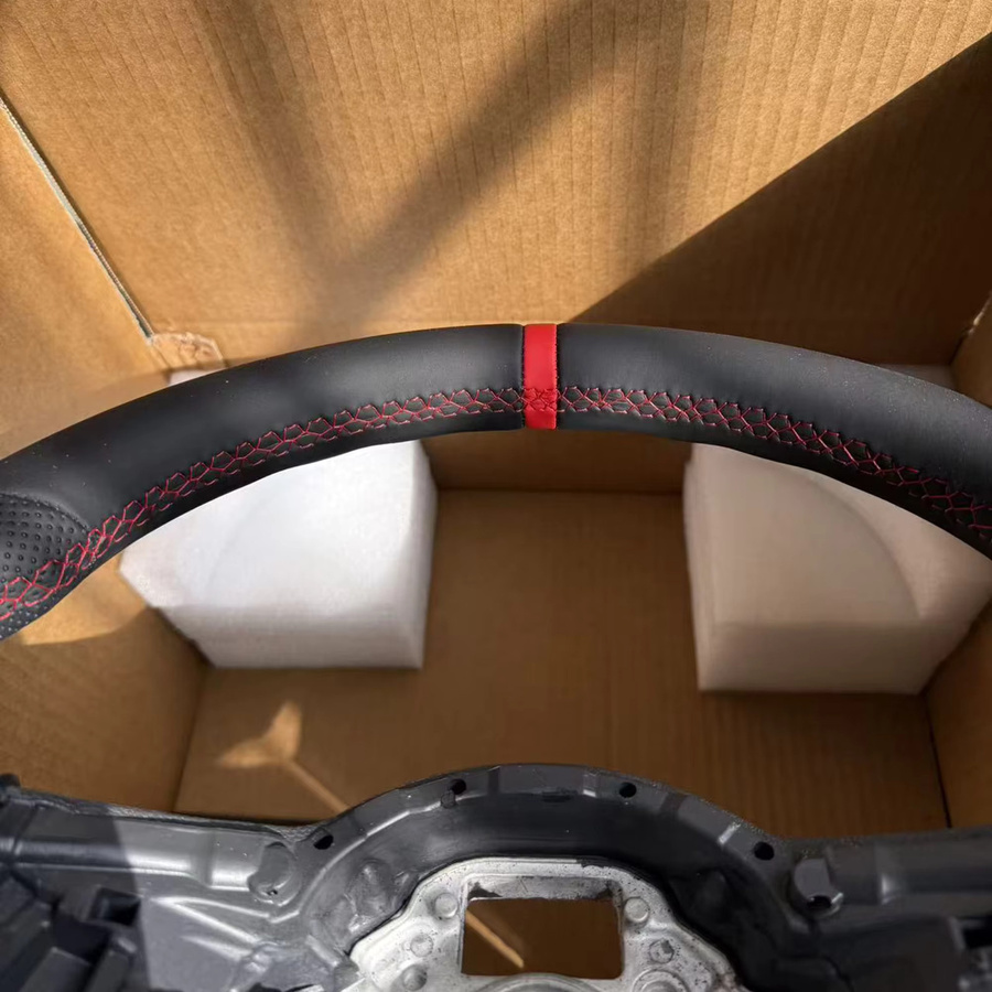 VAGMEB Halb perforiertes Echtleder-Lenkrad für VW Golf MK7 MK7.5 GTI GTD GTE und Tiguan in Schwarz oder Weiß - Bild 4
