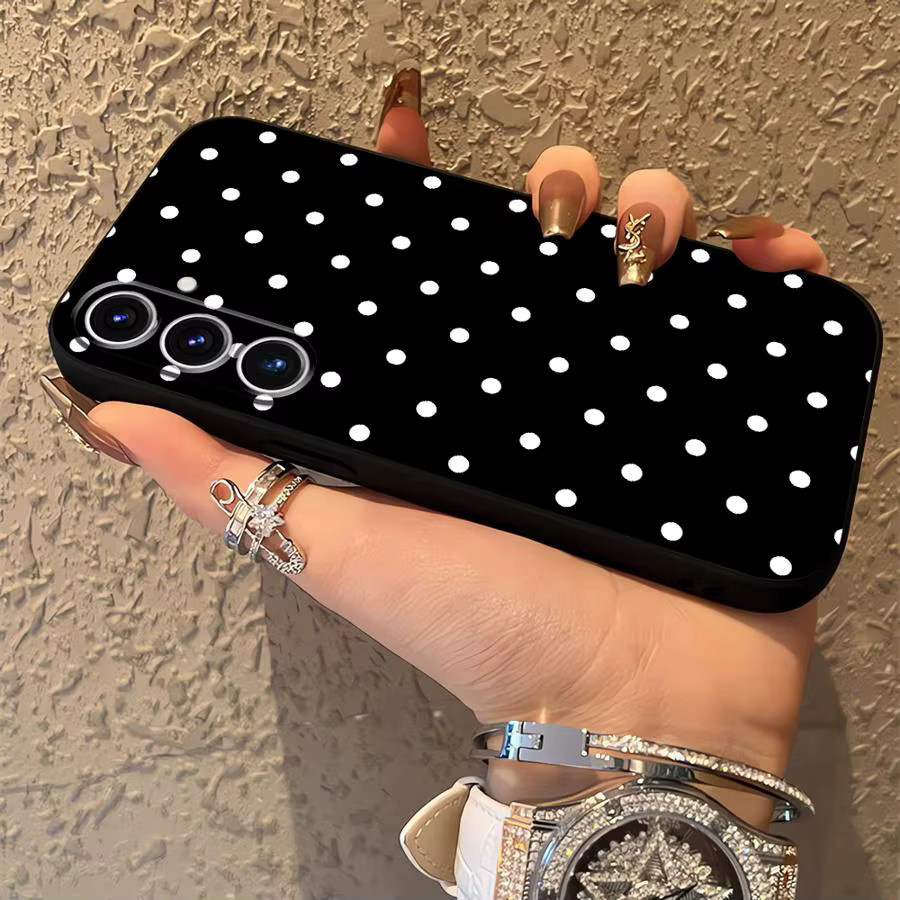 Luxuriöse Samsung Handyhülle mit Polka Dots Design in Schwarz für Galaxy A22 A52 A35 A26 A72 A36 A24 A55 A51 A73 A23 A53 A32 A25 A71 A41 - Bild 4