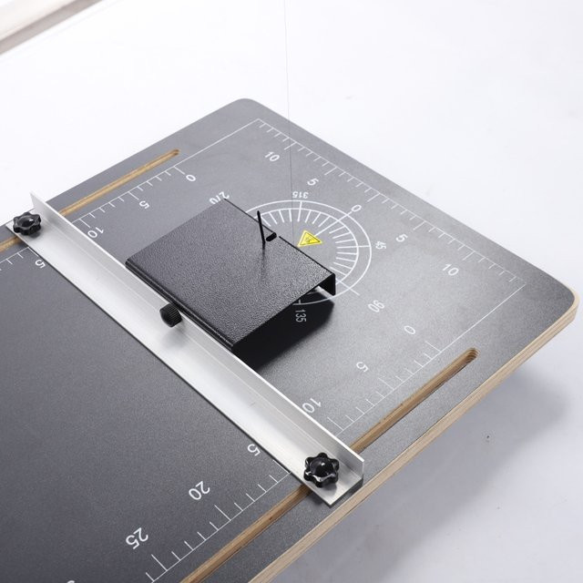 Multifunktionaler Desktop-Heißdrahtschneider für Schaumstoff in Schwarz aus Metall für EPS, XPS und KT-Board im Modellbau und Architekturdesign - Bild 1
