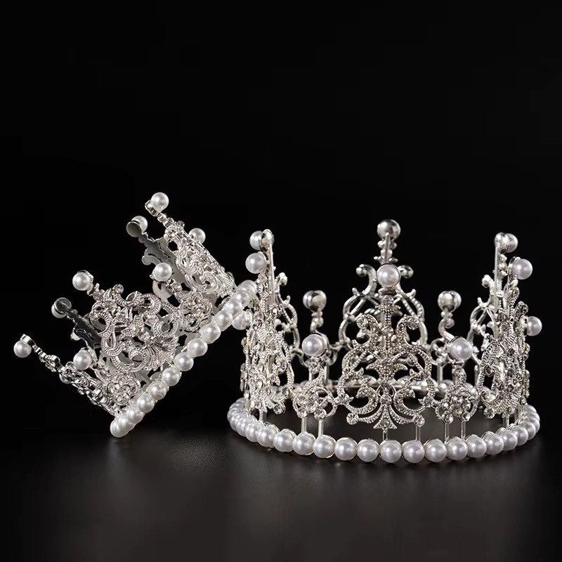 JETTING Perlenkrone Kuchendekoration als kleines Diadem aus Kristallperlen in Silber - Bild 2