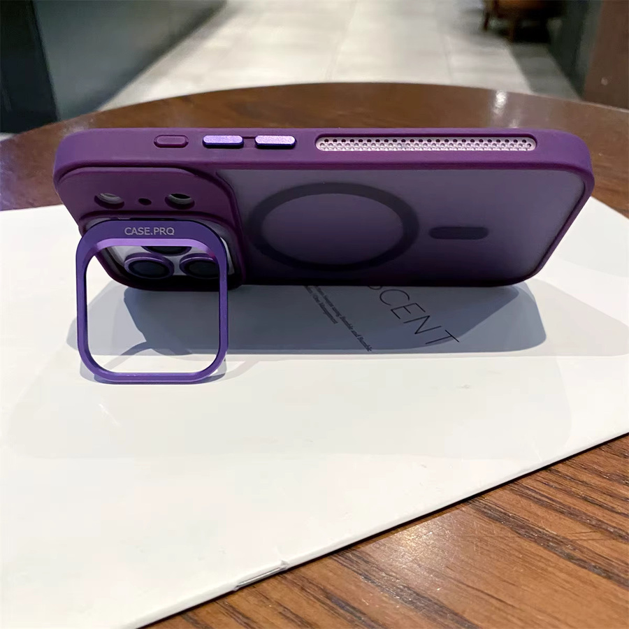Matte durchscheinende Magnet-Handyhülle mit Linsenhalter-Schutz für Apple iPhone 17 16 15 14 13 12 11 Pro Max Plus in Schwarz und Transparent - Bild 2