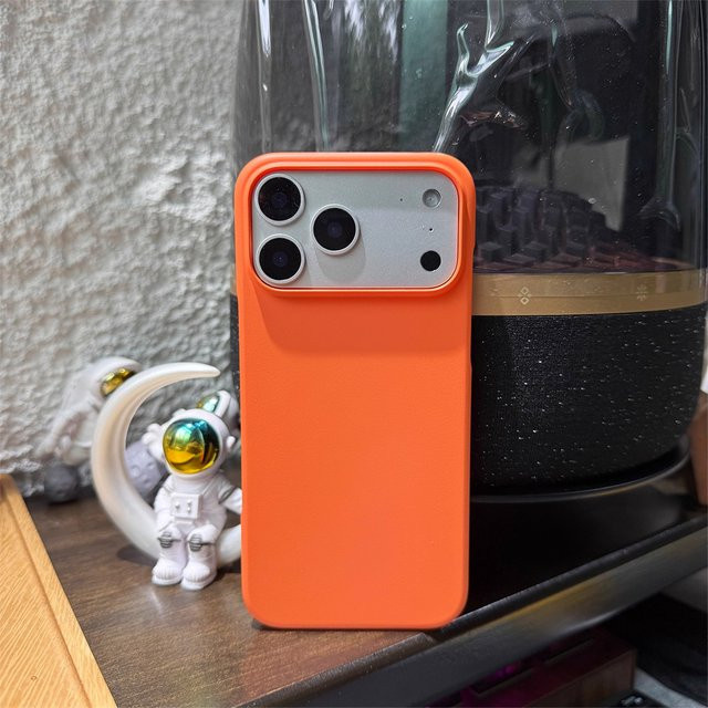 YUEDESHENG Ultradünne Handyhülle aus mattiertem PC für iPhone 17 Air 16 15 Pro 14 Plus 13 12 Pro Max Mini in Schwarz und Orange - Bild 1
