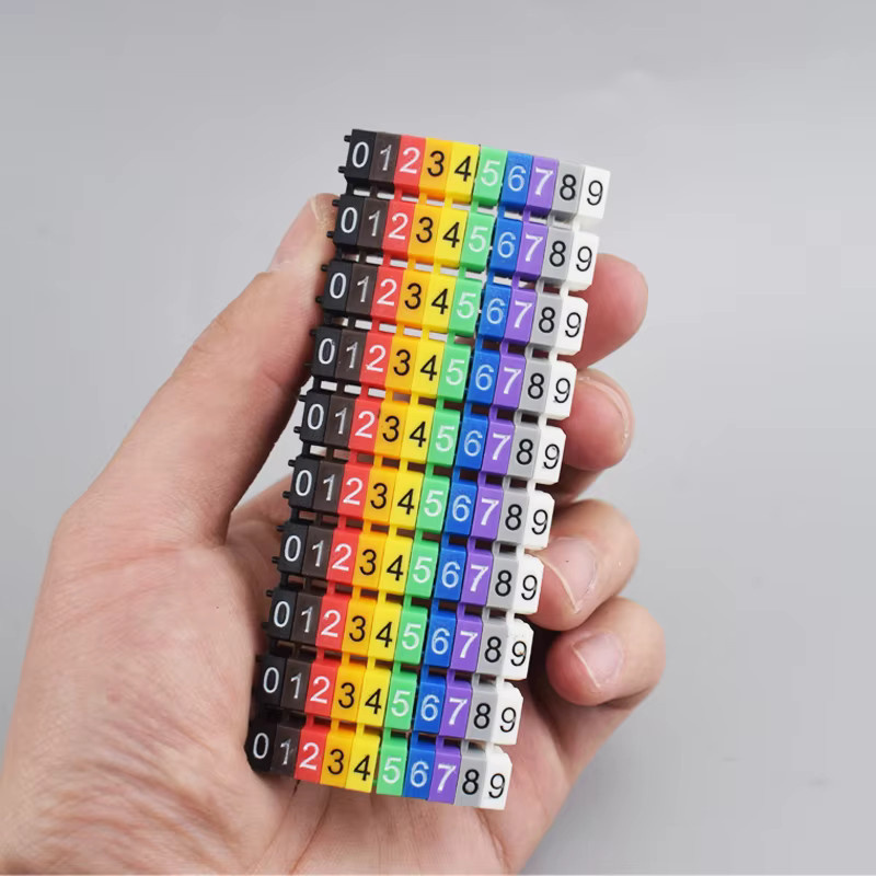 100 Stück bunte Kabelmarkierungen C-Typ Etiketten für 2–3 mm Draht aus Kunststoff - Bild 2