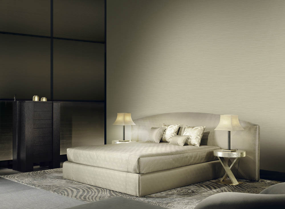 Armani Casa Wallpaper Louvre 9204 in Beige mit abstraktem Streifenmuster aus Vinyl - Bild 1