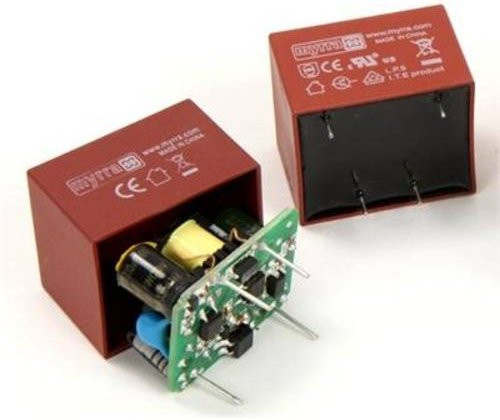 Myrra 47155 Netzteil Stromversorgung 15 V 0.32 A in Rot - Bild 1