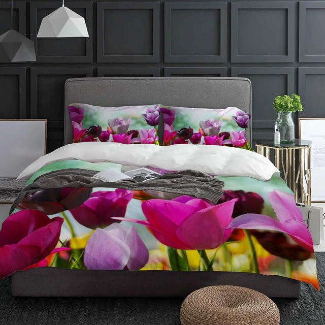 Bettwäsche-Set Bunte Tulpen Frühling von Binchi Fitness mit 1x Bettbezug und 2x Kissenbezug, Mehrfarbig, B/H: 155 x 215 cm - Bild 1