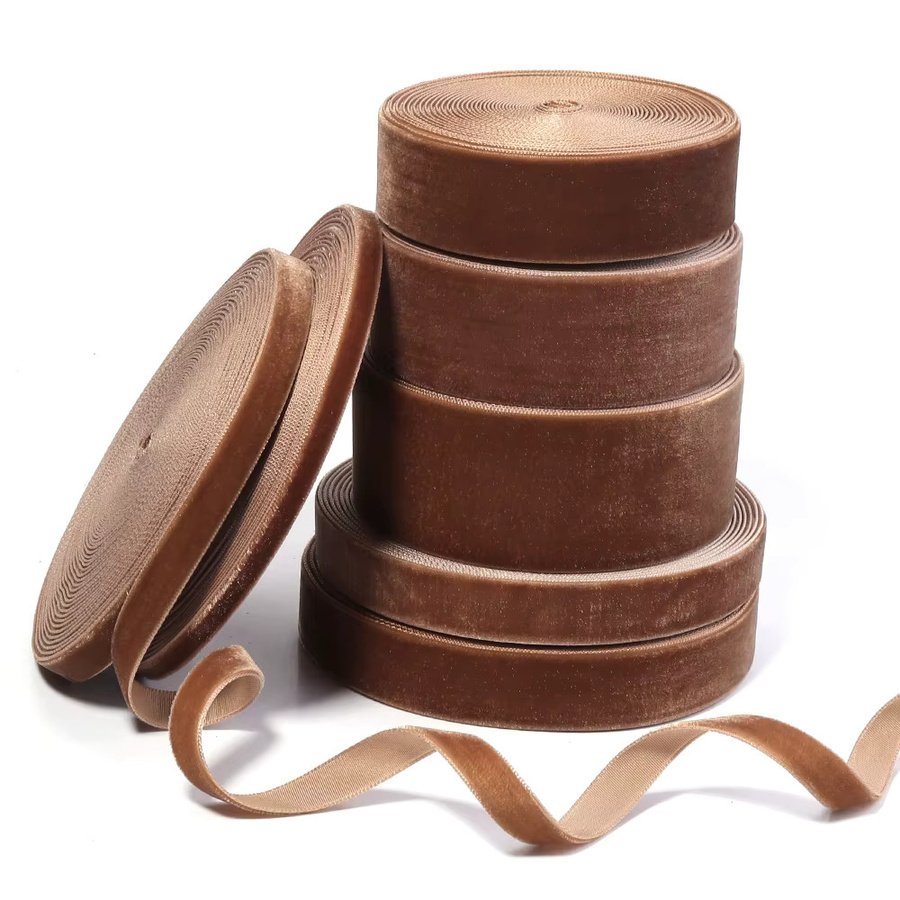 Braunes Samtband mit einseitiger Beflockung für DIY-Geschenkverpackungen und Weihnachtsdekoration, 5–10 Yards - Bild 3