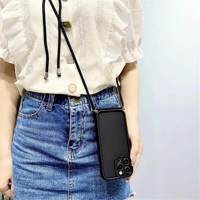 Silikon Handyhülle mit verstellbarem Crossbody-Halskettenband für Xiaomi Mi POCO X6 X5 X3 F6 M6 Pro NFC und POCO C65 in Schwarz - Bild 1