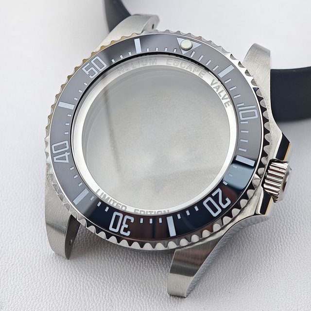 Dwayne Campbell Uhrengehäuse Edelstahl, Silber, 43 mm, Saphirglas - Bild 1