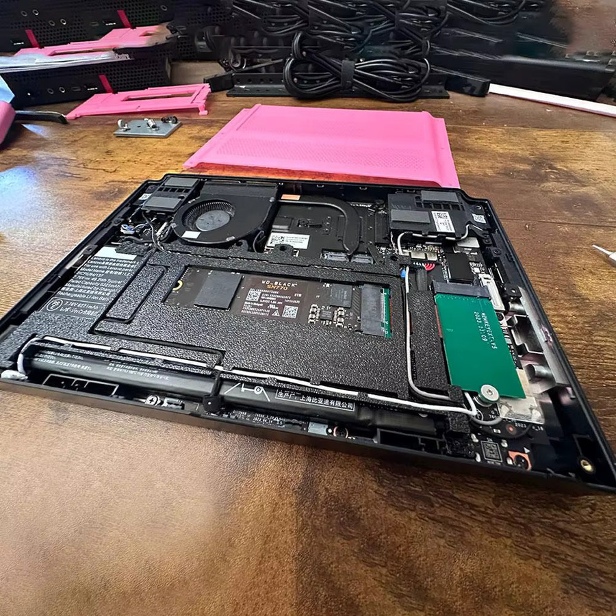 GRWIBEOU Wärmeableitungs-Abdeckung für Legion Go NVME Festplatte und Batterie in Schwarz - Bild 4