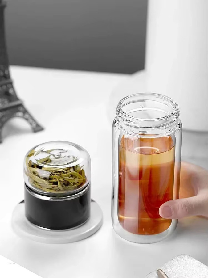 Doppelwandiger Tee-Ei-Glasbecher in Transparent mit Gold, isolierter und hitzebeständiger Tumbler mit 350 ml Fassungsvermögen - Bild 3