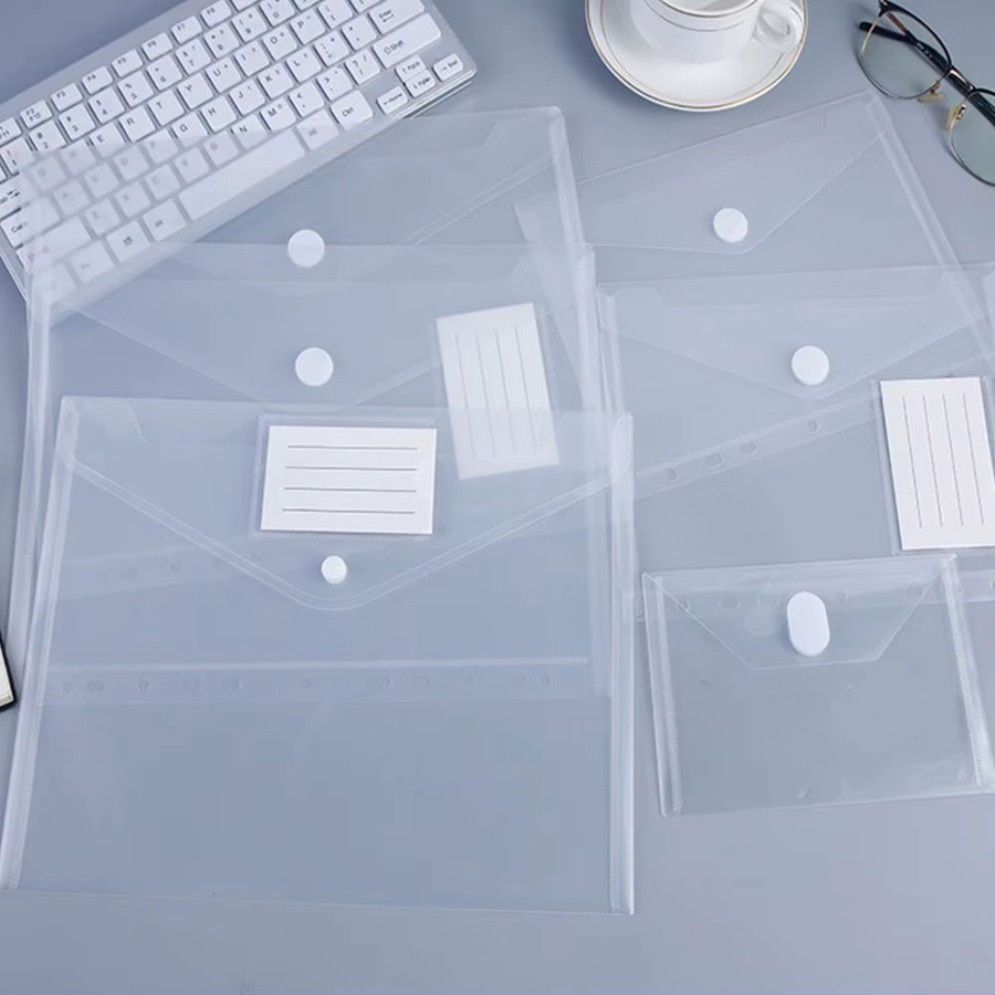 Transparente Dokumentenmappe aus Kunststoff für A4 mit Klemmmechanismus und wasserdichtem Schutz - Bild 2