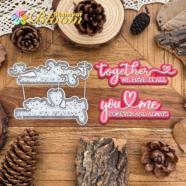 Silberne Metall Stanzformen für Scrapbooking mit Valentinstag Schriftzug und dekorativen Schichten zur Prägung - Bild 1