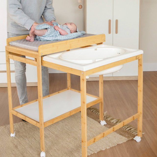 Roba Bade-Wickel-Kombination in Grau mit Wickelauflage und Rollen - Bild 1