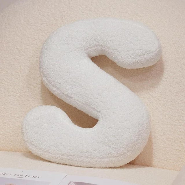 Ins Abc 26 Plüschbuchstabenkissen aus Polyester in Weiß von Yiran Health & Beauty - Bild 1