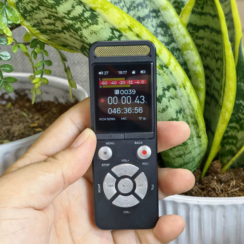 Famue L17 Professionelles Digitales Diktiergerät in Schwarz mit 9120kbps PCM Audio und HD Geräuschunterdrückung für Business und Interviews - Bild 5