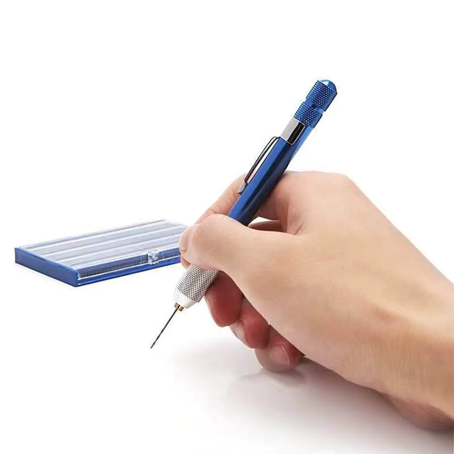 Manueller Mini-Mikro-Handbohrer aus Aluminium in Blau mit Spannzange und HSS-Stahl-Spiralbohrer für Harzformen - Bild 2