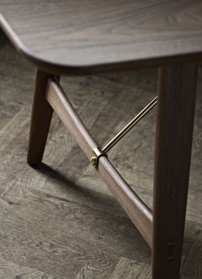 Carl Hansen & Søn And Son BM1160 Hunting Esstisch in Braun mit Metallgestell, B/T/H: 210 x 82 x 74 cm - Bild 3