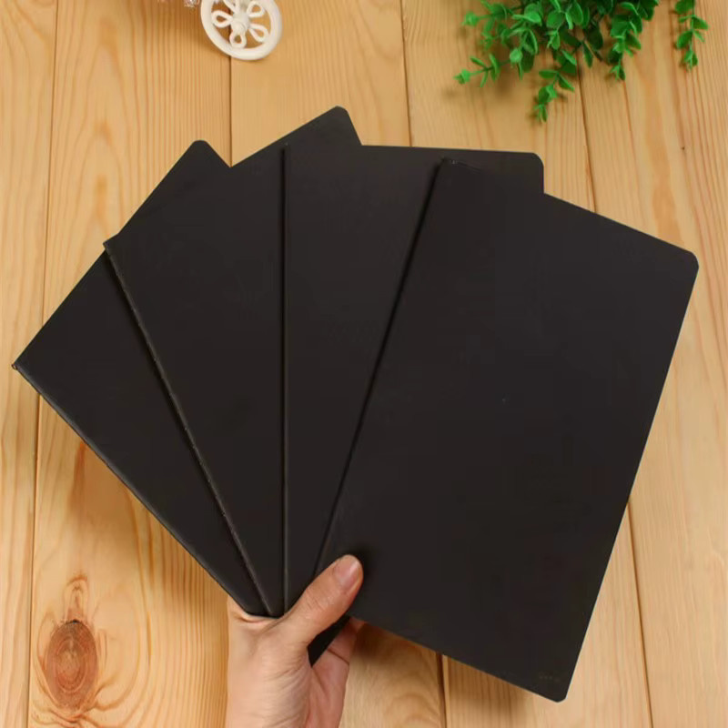 JESJELIU A6 Retro Notebook mit Hardcover in Schwarz, leeres Sketchbook mit 88 Seiten für Zeichnungen und Graffiti - Bild 2