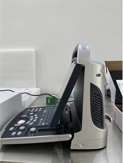 PFP DP-10 Tragbares Laptop-Ultraschallgerät Schwarz-Weiß-Ultraschallscanner in Schwarz und Weiß - Bild 1