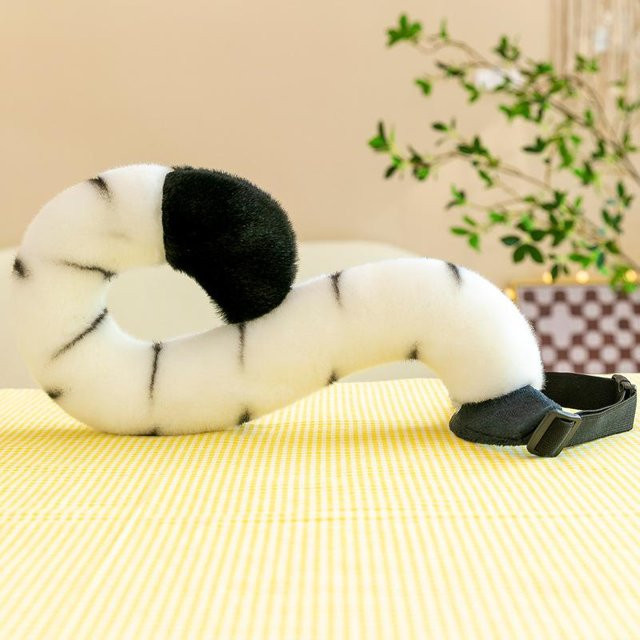 Joyful toys Simulierter Tiger Schwanz Pfote Plüschtier, Verkleidungs-Requisiten, 35cm, beige - Bild 1