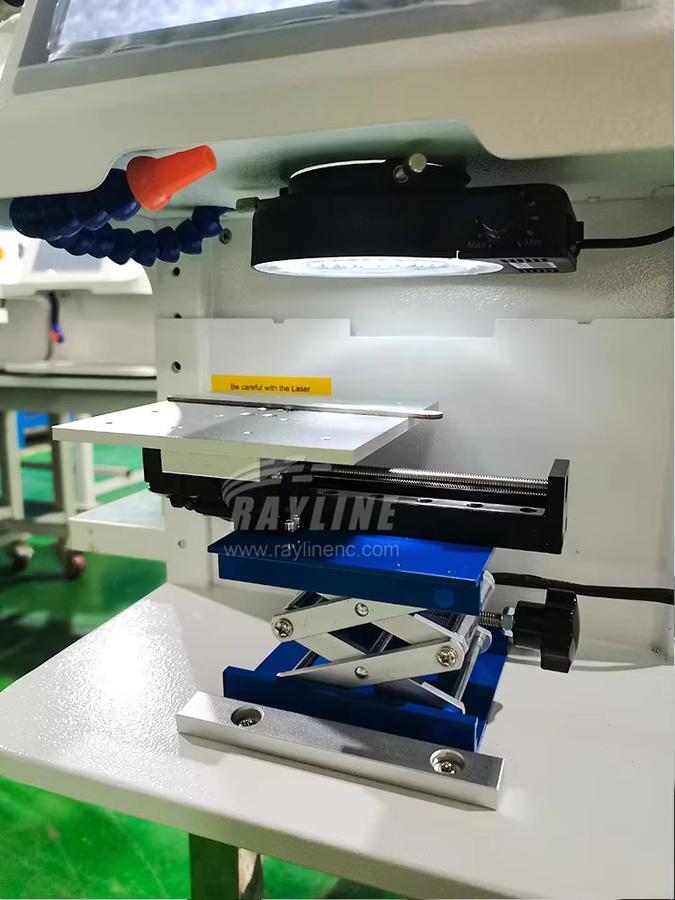 LASER MACHIN Schmuck-Laserschweißmaschine mit CCD-Mikroskop und Ringdrehachse für Gold, Silber und Dental-Anwendungen in Weiß - Bild 3