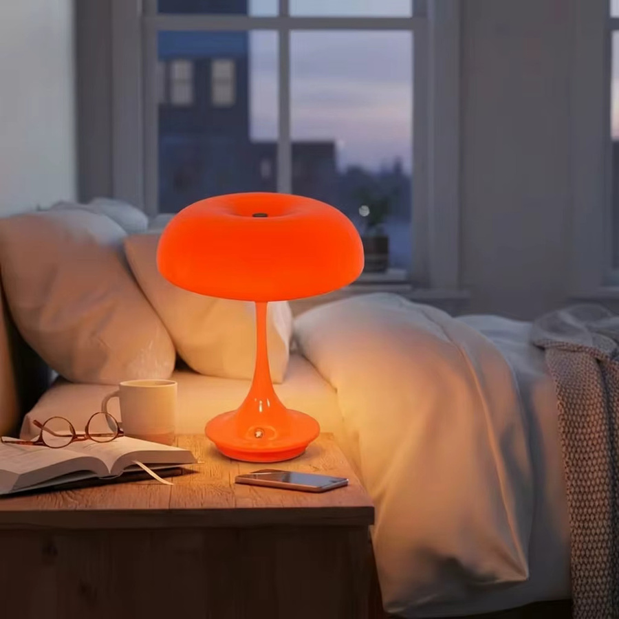 Leclstar Pilzlampe LED-Nachtlicht in Orange und Weiß mit USB-Aufladung, dimmbarer Touch-Steuerung und CCT-Funktion für dein Schlafzimmer - Bild 3