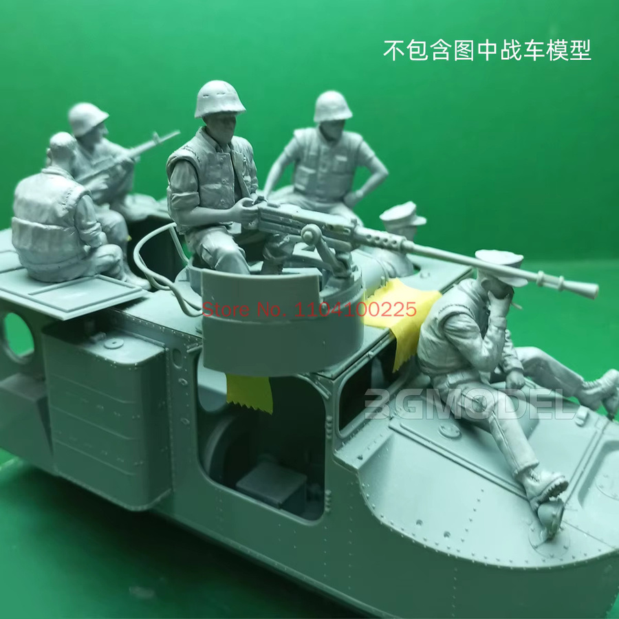 Bandai US Marine Corps Otter Transport Vehicle Crew, Kunststoff-Montagemodellbausatz, 1:35 - Bild 3
