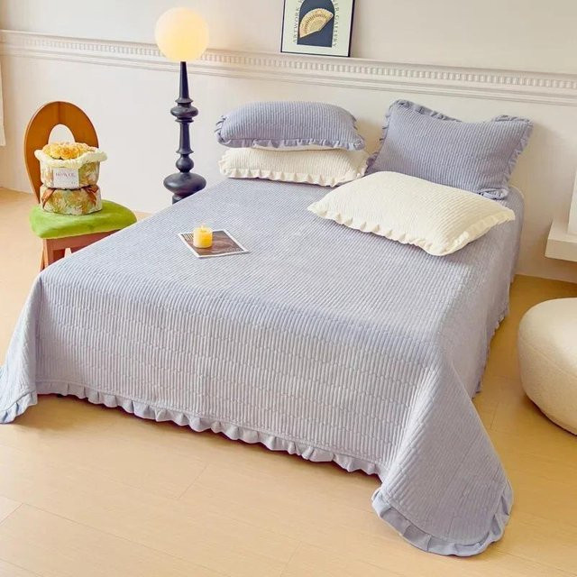 Luxuriöse Bettdecke aus reiner Baumwolle von Your Warm Home, wasserwaschbare und verdickte Vliesdecke, B/B: 150 x 230 cm - Bild 1