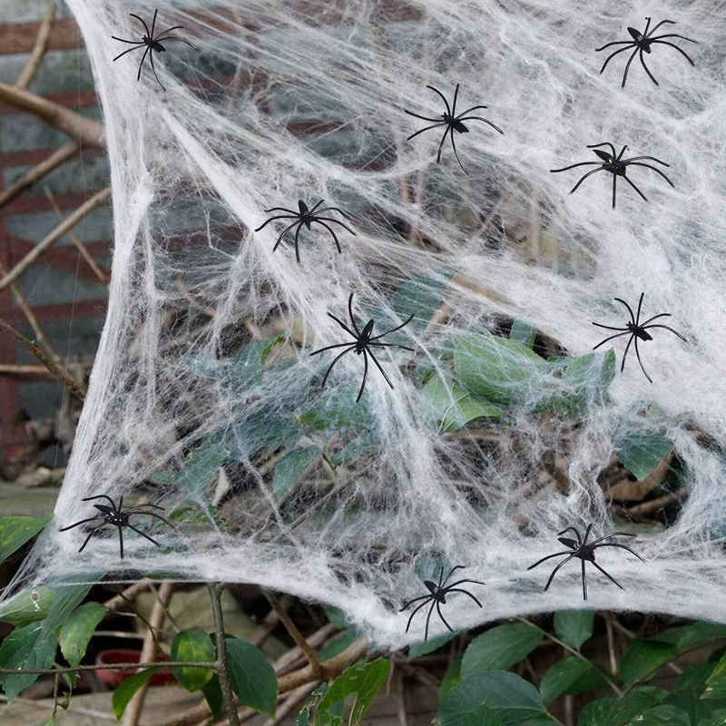 Künstliches Halloween Spinnennetz mit Spinnen für Spukhaus Dekorationen in Weiß und Grün aus Textil - Bild 3