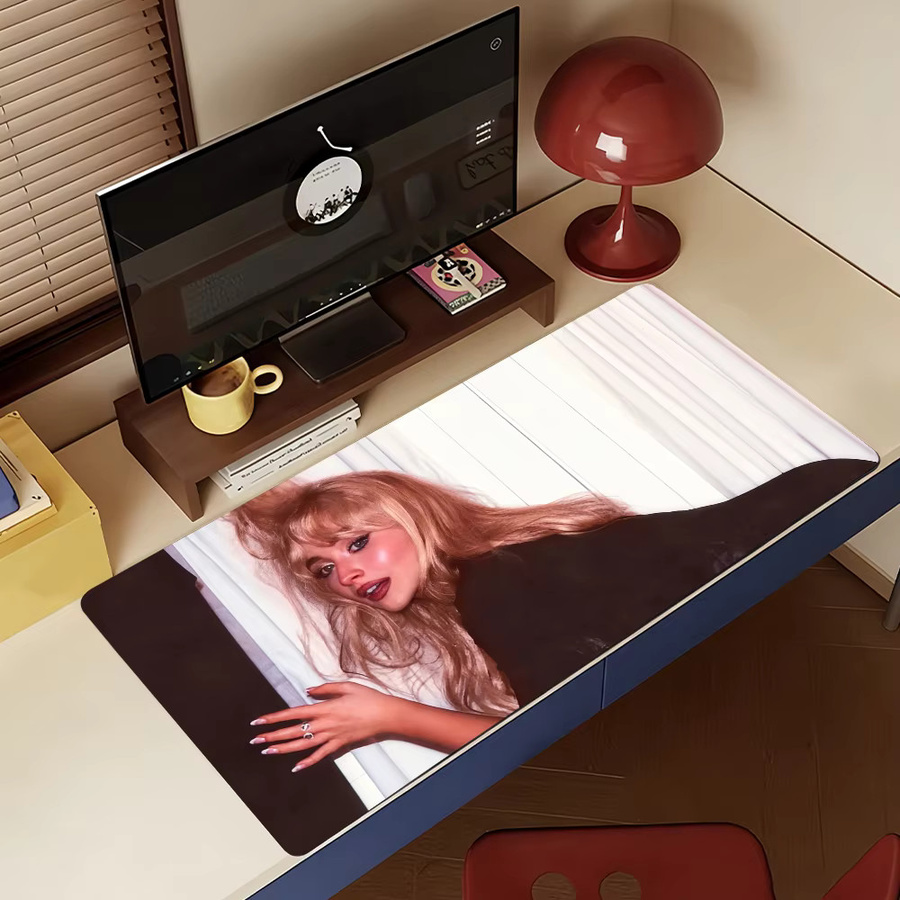 Singer S-Sabrina C-Carpenter Mauspad in Multicolour, rutschfeste Gamer-Schreibtischunterlage für Laptop und Büro - Bild 4