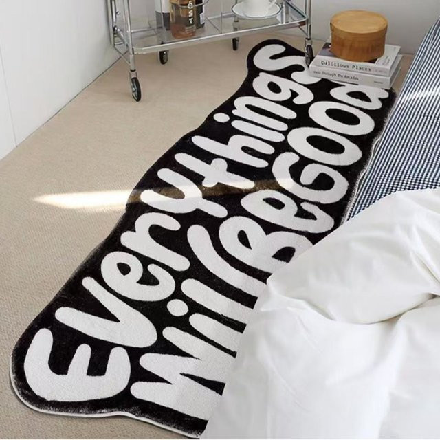 VIKAMA Streifen-Teppich in Schwarz-Weiß mit Buchstaben-Design aus Kaschmirimitat für Schlafzimmer und Flur, Breite: 120 cm - Bild 1